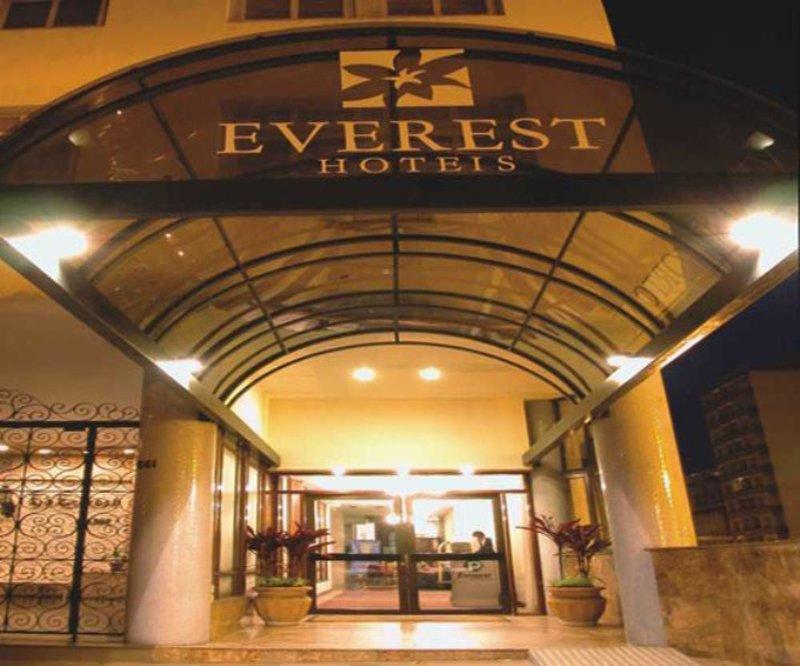 Everest Porto Alegre Hotel Exterior photo